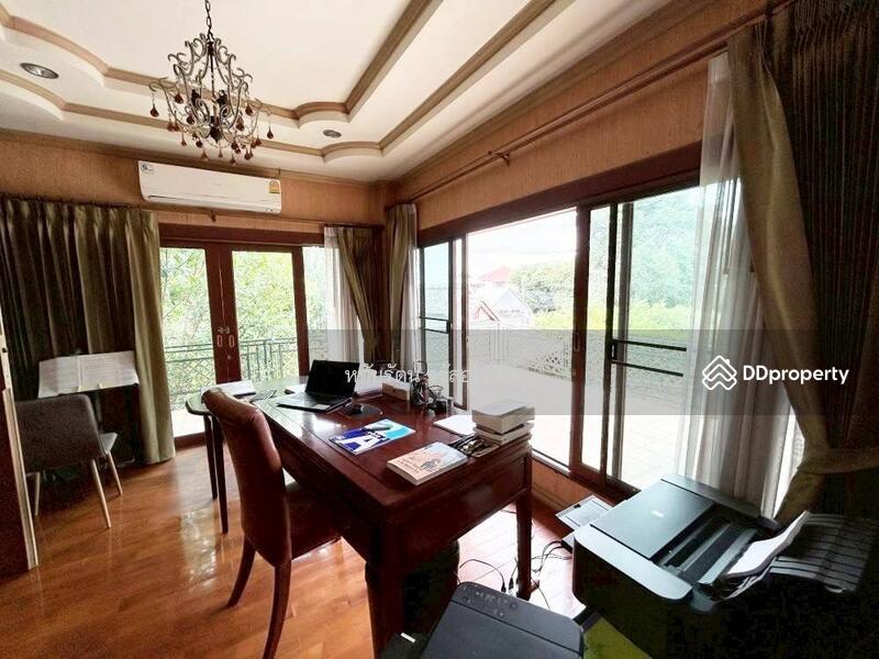 For Sale - Grand pool villa, great location close to Meechok Plaza, City Hall, Central Festival, Chiang Mai