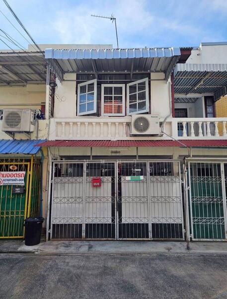 ทำเลอ่อนนุช 48 ให้เช่าทาวน์เฮ้าส์ 2 ชั้น บ้านพร้อมอยู่ เฟอร์ครบ ทำเลดี เลี้ยงสัตว์ได้, Bangkok, อ่อนนุช, Suan Luang, Suan Luang, Bangkok, 2 Bedrooms, 120 sqm, Townhouse For Rent, by บุษบา รัตนวงษ์ชัย, 60029504 - DDproperty.com