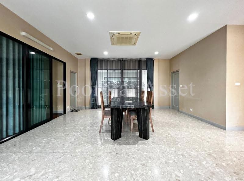Grand Bangkok Boulevard Sathorn-Kanlapaphruek, Bangkok, Kanlapaphruek Road, Bang Khae, Bang Khae, Bangkok, 4 Bedrooms, 348 sqm, Single Detached House For Sale, by ณัฏฐ์อาณา บรรยงกะเสนา ณ อยุธยา, 60029539 - DDproperty.com