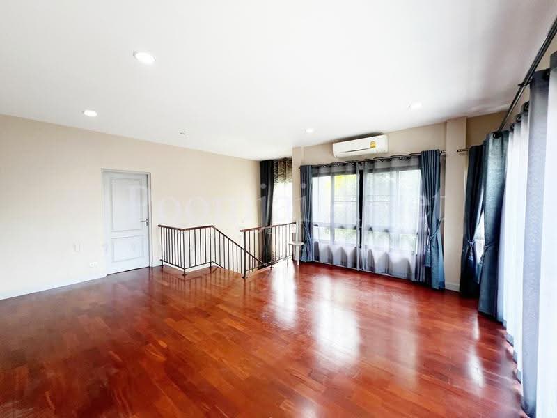Grand Bangkok Boulevard Sathorn-Kanlapaphruek, Bangkok, Kanlapaphruek Road, Bang Khae, Bang Khae, Bangkok, 4 Bedrooms, 348 sqm, Single Detached House For Sale, by ณัฏฐ์อาณา บรรยงกะเสนา ณ อยุธยา, 60029539 - DDproperty.com