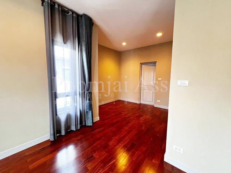 Grand Bangkok Boulevard Sathorn-Kanlapaphruek, Bangkok, Kanlapaphruek Road, Bang Khae, Bang Khae, Bangkok, 4 Bedrooms, 348 sqm, Single Detached House For Sale, by ณัฏฐ์อาณา บรรยงกะเสนา ณ อยุธยา, 60029539 - DDproperty.com