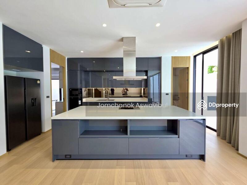 For Rent - House for rent Ramkhamhaeng soi 9, Bangkok