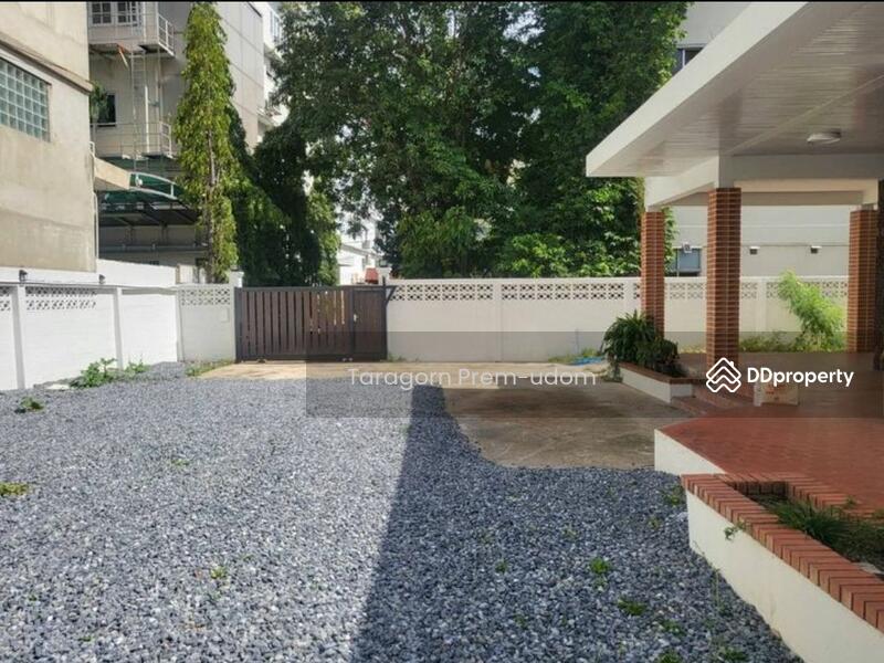 For Rent - Bang Lamphu Lang, Bangkok