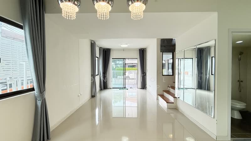 Pruksa Ville 57 Pattanakarn, Bangkok, Soi Pattanakarn 38, Suan Luang, Bangkok, 3 Bedrooms, 120 sqm, Townhouse For Sale, by Ponwimol Wipanarapai, 60030117 - DDproperty.com