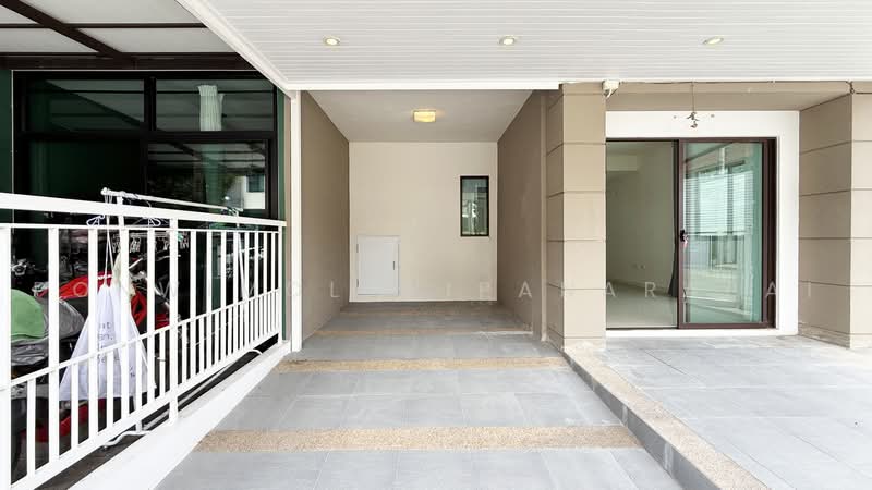 Pruksa Ville 57 Pattanakarn, Bangkok, Soi Pattanakarn 38, Suan Luang, Bangkok, 3 Bedrooms, 120 sqm, Townhouse For Sale, by Ponwimol Wipanarapai, 60030117 - DDproperty.com