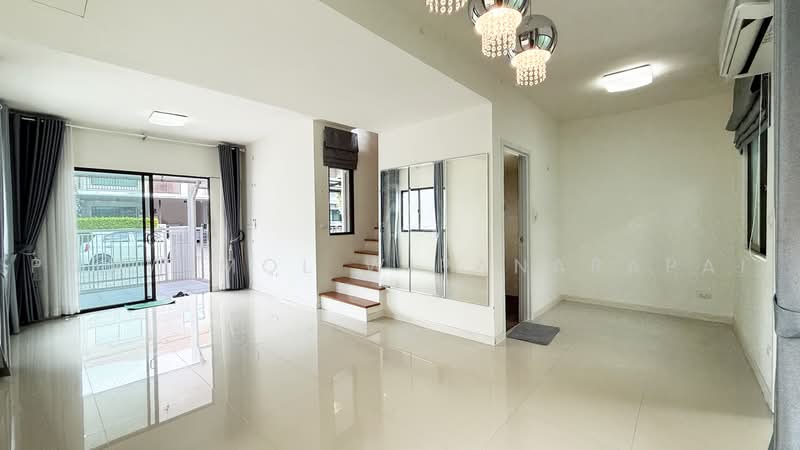 Pruksa Ville 57 Pattanakarn, Bangkok, Soi Pattanakarn 38, Suan Luang, Bangkok, 3 Bedrooms, 120 sqm, Townhouse For Sale, by Ponwimol Wipanarapai, 60030117 - DDproperty.com