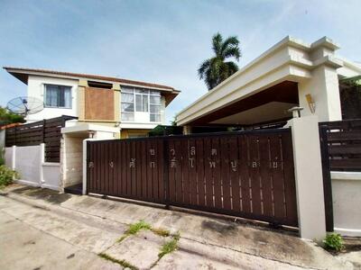 ขาย - ขาย บ้านเดี่ยว รามอินทรา 34 ถนนเลียบทางด่วน ใกล้ตลาดนัดเลียบด่วน หมู่บ้านมิตรอนันต์, กรุงเทพ