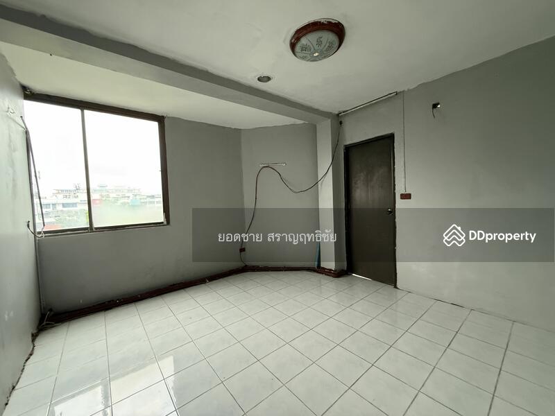For Rent - For Rent: Office Building on Corner Lot Behind Bon Marché Market, Bangkok – 49,500 THB/Month, Bangkok