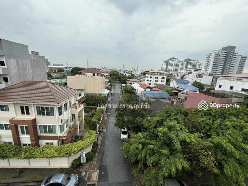 For Rent - For Rent: Office Building on Corner Lot Behind Bon Marché Market, Bangkok – 49,500 THB/Month, Bangkok
