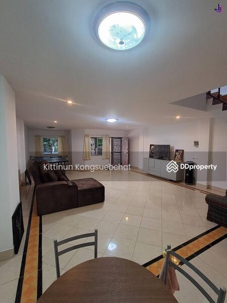For Sale - Hometown Sriracha, Chon Buri