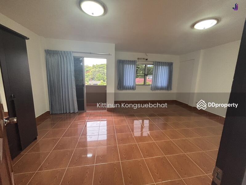 For Sale - Hometown Sriracha, Chon Buri
