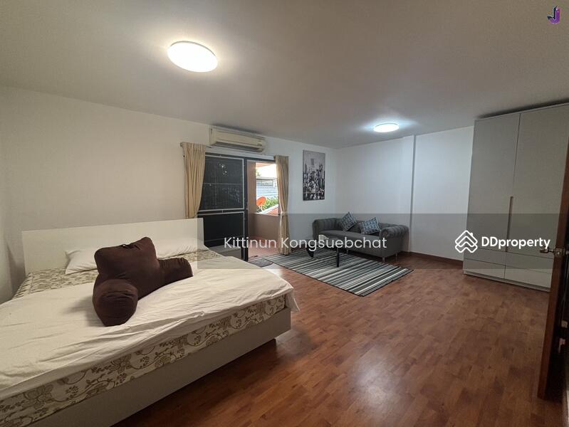 For Sale - Hometown Sriracha, Chon Buri