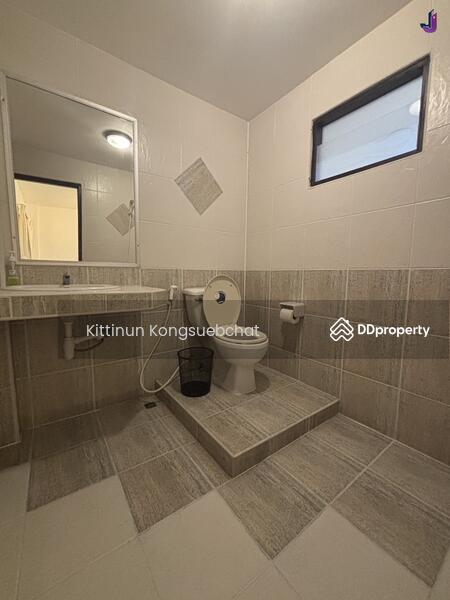 For Sale - Hometown Sriracha, Chon Buri