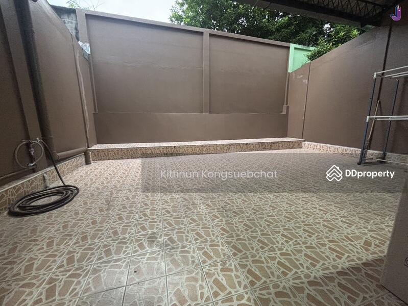 For Sale - Hometown Sriracha, Chon Buri
