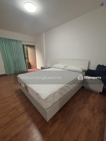 For Sale - Hometown Sriracha, Chon Buri