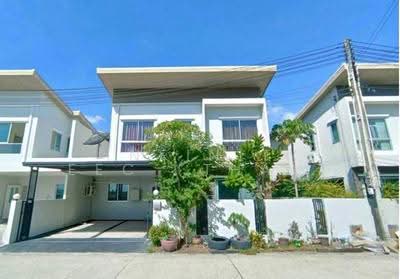 ขาย - (Office P) ขายบ้านแฝดพร้อมผู้เช่า บ้านสวย ทำเลดี เดินทางสะดวกใกล้ถนนมอเตอร์เวย์ หมู่บ้านคาซ่าแกรนด์, ชลบุรี