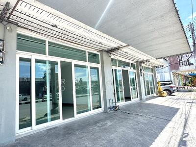 ขาย - ขายด่วน 3 หลังสุดท้าย ทาวน์เฮ้าส์ มือ 1 พิกัด ใกล้ปั๊ม ปตท. ควนหิน 3 ห้องนอน ขนาด 33 ตร.วา, สงขลา