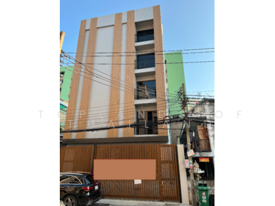 ขาย - ขาย Home Office ใกล้ MRT พื้นที่ใช้สอย 900 ตร.ม. เนื้อที่ 70 ตร.ว. 5 ห้องนอน 5 ห้องน้ำ มีลิฟท์ในตัว, กรุงเทพ