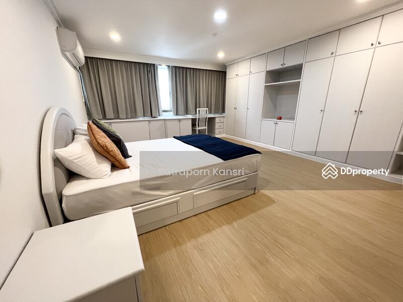 For Sale - Oriental Towers, Bangkok