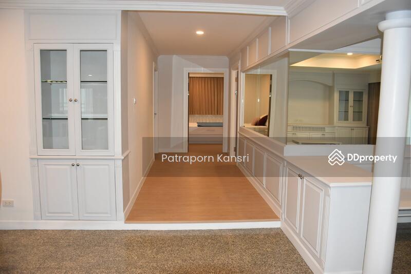 For Sale - Oriental Towers, Bangkok