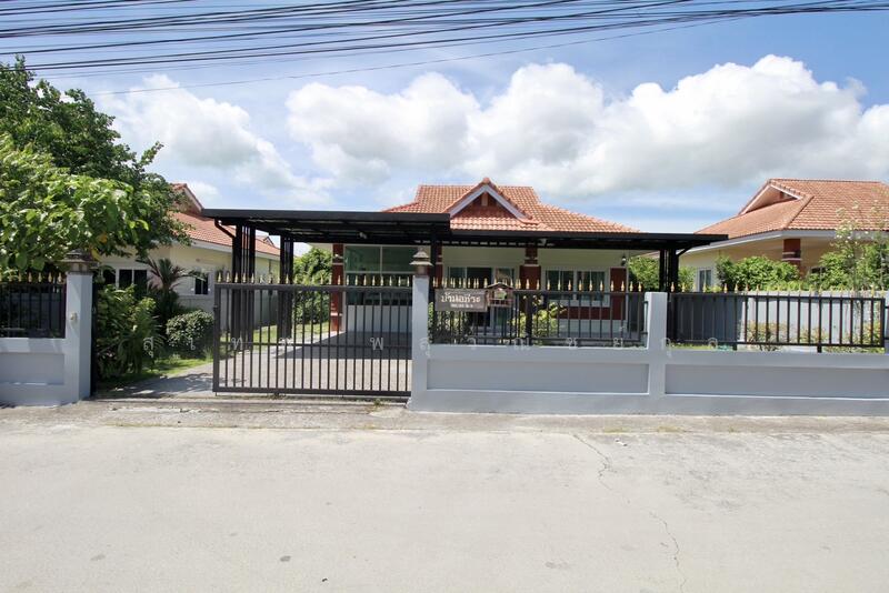 ขายบ้านเดี่ยวรีโนเวทใหม่ 100 ตร.วา บ้านฉาง ระยอง หมู่บ้านเทพรัฐ 1 ใกล้นิคมฯ เอเชียและโลตัสใหญ่, ระยอง, บ้านฉาง, ระยอง, 150 ตร.ม., บ้านเดี่ยว ขาย, โดย สุเทพ พสุวณิชย์กุล, 60031737 - DDproperty.com