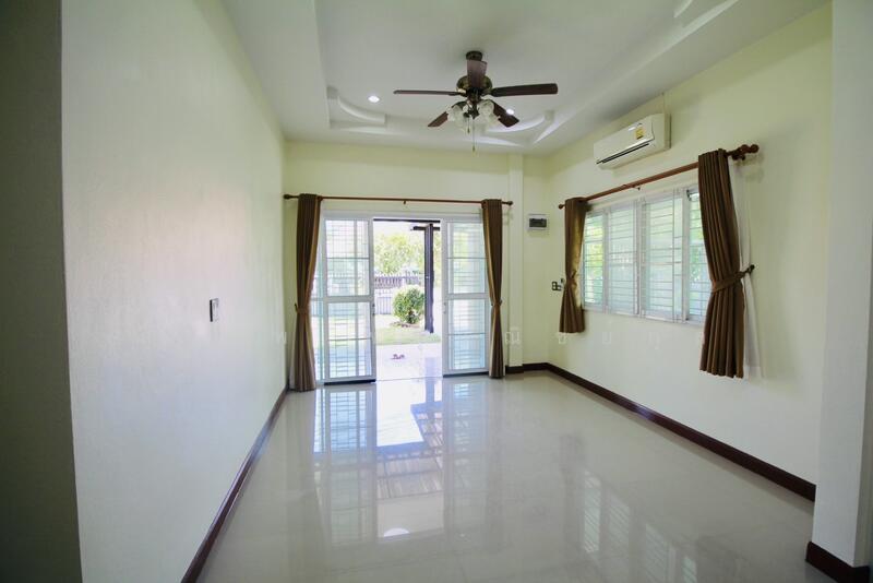 Newly Renovated Single Detached House for Sale, 100 sq.w, Ban Chang, Rayong, Ban Zhang, Ban Chang, Rayong, 3 Bedrooms, 150 sqm, Single Detached House For Sale, by สุเทพ พสุวณิชย์กุล, 60031737 - DDproperty.com