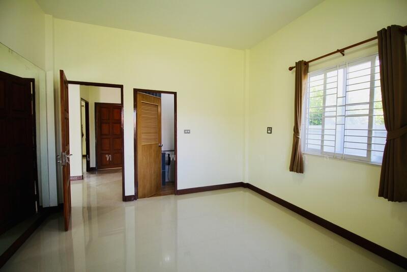 ขายบ้านเดี่ยวรีโนเวทใหม่ 100 ตร.วา ถ.บรูพาพัฒน์ บ้านฉาง หมู่บ้านเทพรัฐ 1 ใกล้นิคมฯ เอเชียและโลตัสใหญ, ระยอง, บ้านฉาง, ระยอง, 150 ตร.ม., บ้านเดี่ยว ขาย, โดย สุเทพ พสุวณิชย์กุล, 60031737 - DDproperty.com