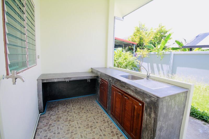 Newly Renovated Single Detached House for Sale, 100 sq.w,on Burapha Phat Road,Ban Chang, Rayong, Ban Zhang, Ban Chang, Rayong, 3 Bedrooms, 150 sqm, Single Detached House For Sale, by สุเทพ พสุวณิชย์กุล, 60031737 - DDproperty.com