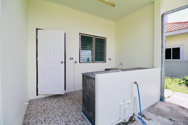 Newly Renovated Single Detached House for Sale, 100 sq.w,on Burapha Phat Road,Ban Chang, Rayong, Ban Zhang, Ban Chang, Rayong, 3 Bedrooms, 150 sqm, Single Detached House For Sale, by สุเทพ พสุวณิชย์กุล, 60031737 - DDproperty.com