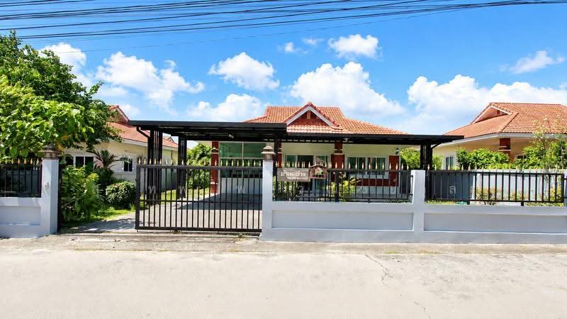 Newly Renovated Single Detached House for Sale, 100 sq.w,on Burapha Phat Road,Ban Chang, Rayong, Rayong, Ban Zhang, Ban Chang, Rayong, 3 Bedrooms, 150 sqm, Single Detached House For Sale, by สุเทพ พสุวณิชย์กุล, 60031737 - DDproperty.com