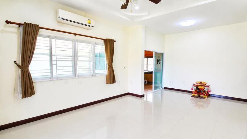 ขายบ้านเดี่ยวรีโนเวทใหม่ 100 ตร.วา ถ.บรูพาพัฒน์ บ้านฉาง หมู่บ้านเทพรัฐ 1 ใกล้นิคมฯ เอเชียและโลตัสใหญ, ระยอง, บ้านฉาง, บ้านฉาง, ระยอง, 150 ตร.ม., บ้านเดี่ยว ขาย, โดย สุเทพ พสุวณิชย์กุล, 60031737 - DDproperty.com