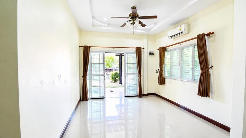 ขายบ้านเดี่ยวรีโนเวทใหม่ 100 ตร.วา ถ.บรูพาพัฒน์ บ้านฉาง หมู่บ้านเทพรัฐ 1 ใกล้นิคมฯ เอเชียและโลตัสใหญ, ระยอง, บ้านฉาง, บ้านฉาง, ระยอง, 150 ตร.ม., บ้านเดี่ยว ขาย, โดย สุเทพ พสุวณิชย์กุล, 60031737 - DDproperty.com