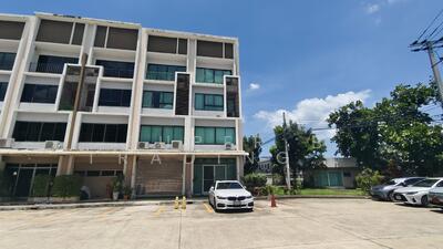 ขาย - ขาย โฮมออฟฟิศ 41 ตร.ว. 2 คูหา ซิลค์ สุขสวัสดิ์ 2 ราษฎร์บูรณะ, กรุงเทพ