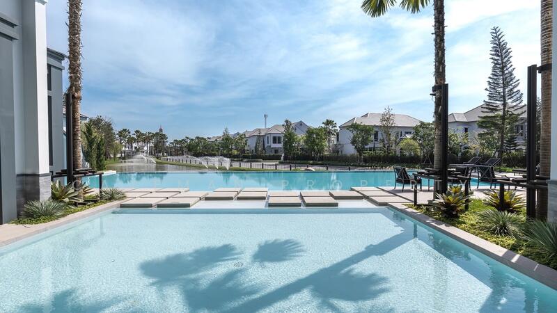 Nantawan Rama 9 - New Krungthepkreetha, bangkok, Saphan Sung, Bangkok, 4 Bedrooms, 302 sqm, Single Detached House For Rent, by Caveman Property, 60031945 - DDproperty.com