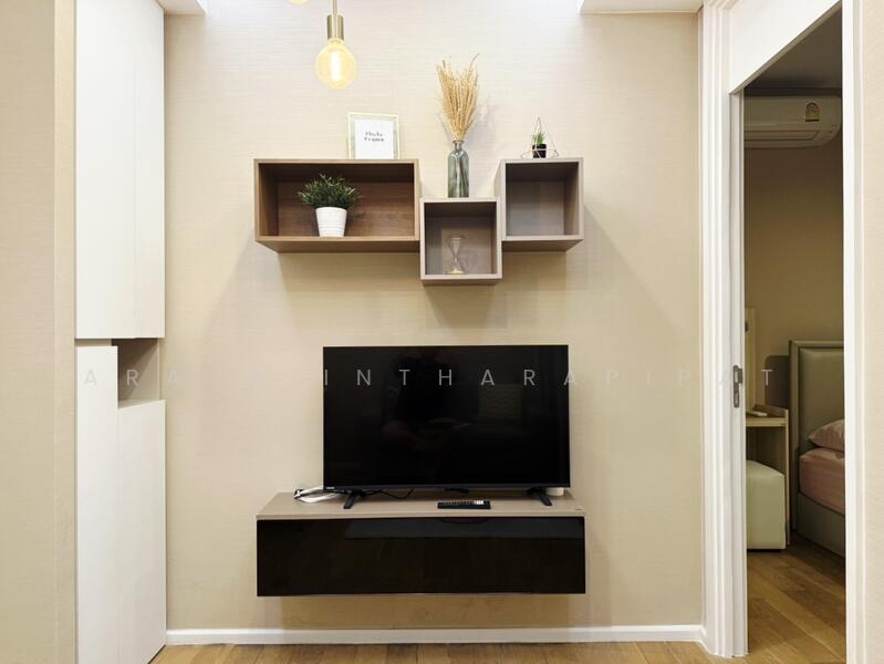 The Saint Residences Ladprao, Bangkok, 588 Vibhavadi-Rangsit Road, Jom Phon, Chatuchak, Bangkok, 1 Bedroom, 30 sqm, Condo For Rent, by Araya Intharapipat, 60032532 - DDproperty.com