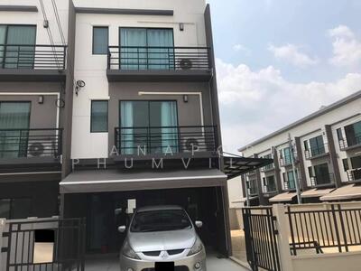 ขาย - Baan Klang Muang Srinakarin – Onnut : บ้านกลางเมือง ศรีนครินทร์ – อ่อนนุช, กรุงเทพ