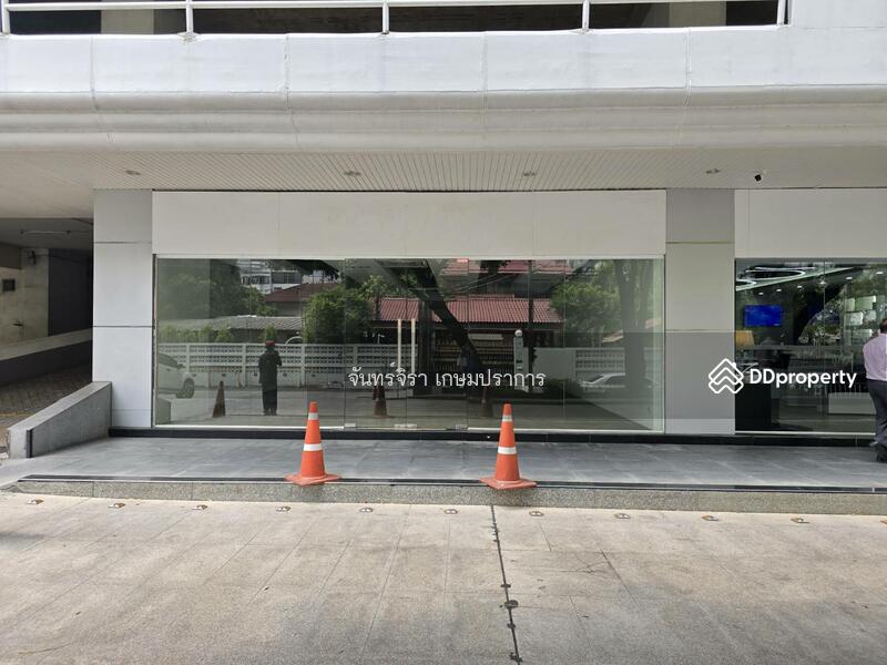 ให้เช่า - พื้นที่ออฟฟิศและรีเทลใกล้รถไฟฟ้าอโศก, กรุงเทพ
