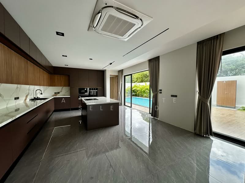 Eakmongkol 3, Chon Buri (Pattaya), Nong Pru, Bang Lamung (Pattaya), Chon Buri (Pattaya), 5 Bedrooms, 240 sqm, Villa For Sale, by A LIST ELITE SELECTED, 60032952 - DDproperty.com