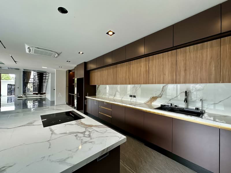 Eakmongkol 3, Chon Buri (Pattaya), Nong Pru, Bang Lamung (Pattaya), Chon Buri (Pattaya), 5 Bedrooms, 240 sqm, Villa For Sale, by A LIST ELITE SELECTED, 60032952 - DDproperty.com