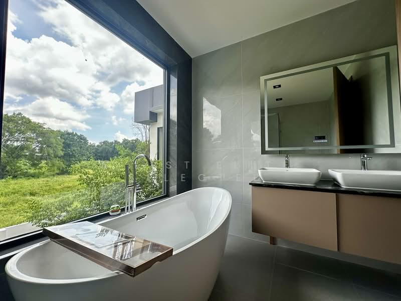 Eakmongkol 3, Chon Buri (Pattaya), Nong Pru, Bang Lamung (Pattaya), Chon Buri (Pattaya), 5 Bedrooms, 240 sqm, Villa For Sale, by A LIST ELITE SELECTED, 60032952 - DDproperty.com