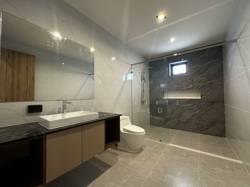 Eakmongkol 3, Chon Buri (Pattaya), Nong Pru, Bang Lamung (Pattaya), Chon Buri (Pattaya), 5 Bedrooms, 240 sqm, Villa For Sale, by A LIST ELITE SELECTED, 60032952 - DDproperty.com