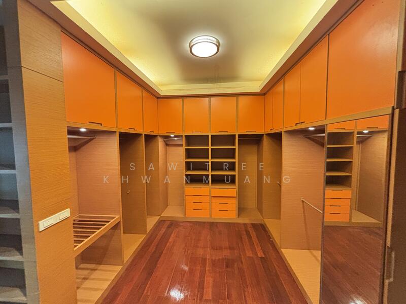 For Sale - บ้านใหญ่ 1 ไร่ ปัญญาอินทรา P4 สระว่ายน้ำส่วนตัว พื้นที่ใช้สอย 854 ตร.ม.ครอบครัวใหญ่/เปิดบริษัทสบาย, Bangkok