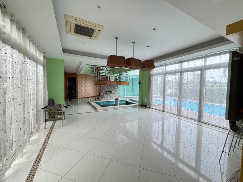 ขาย - บ้านใหญ่ 1 ไร่ ปัญญาอินทรา P4 สระว่ายน้ำส่วนตัว พื้นที่ใช้สอย 854 ตร.ม.ครอบครัวใหญ่/เปิดบริษัทสบาย, กรุงเทพ