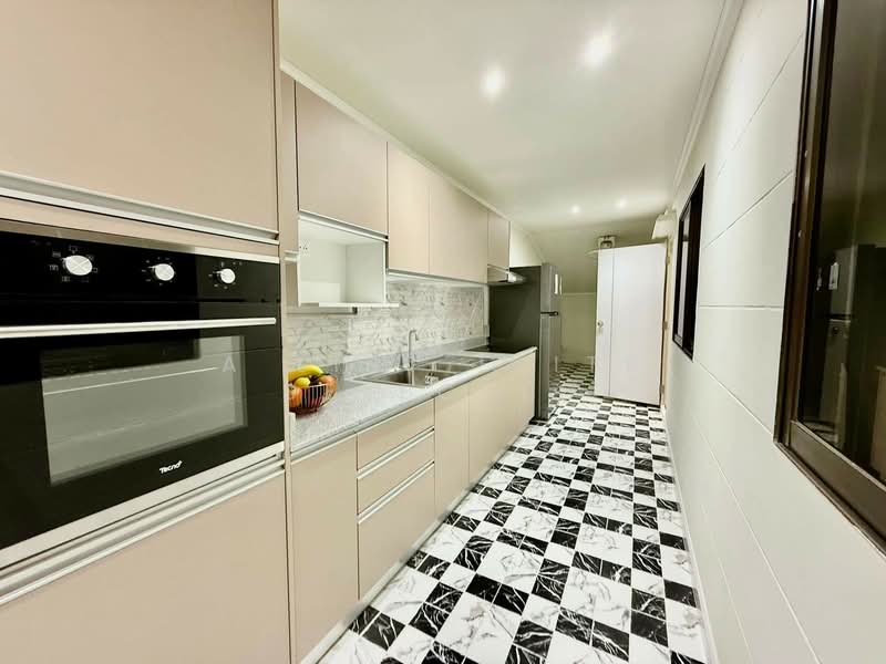 หมู่บ้านวันทา พัฒนาการ, Chon Buri (Pattaya), Nong Pru, Bang Lamung (Pattaya), Chon Buri (Pattaya), 4 Bedrooms, 300 sqm, Villa For Sale, by A LIST ELITE SELECTED, 60035168 - DDproperty.com