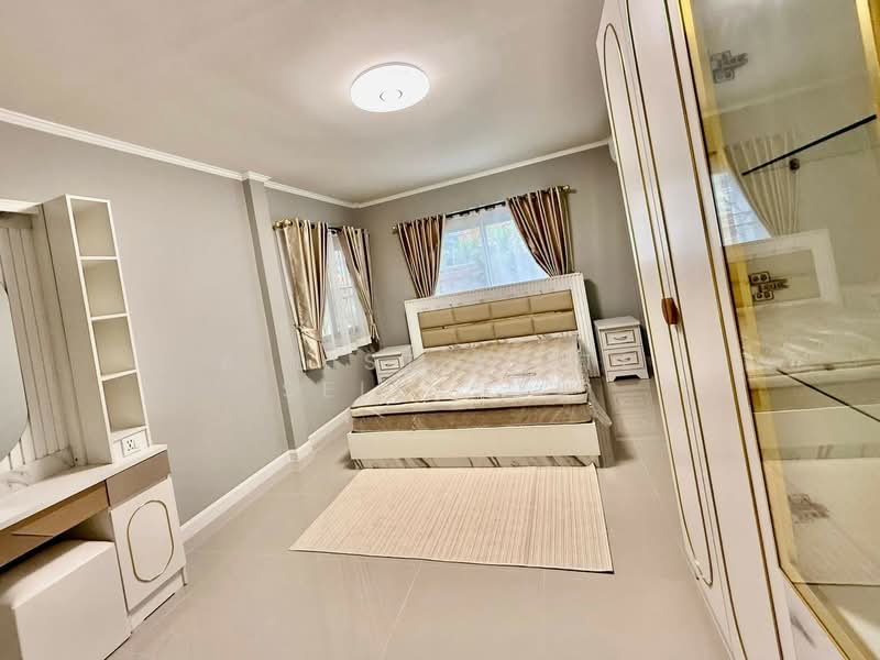 หมู่บ้านวันทา พัฒนาการ, Chon Buri (Pattaya), Nong Pru, Bang Lamung (Pattaya), Chon Buri (Pattaya), 4 Bedrooms, 300 sqm, Villa For Sale, by A LIST ELITE SELECTED, 60035168 - DDproperty.com