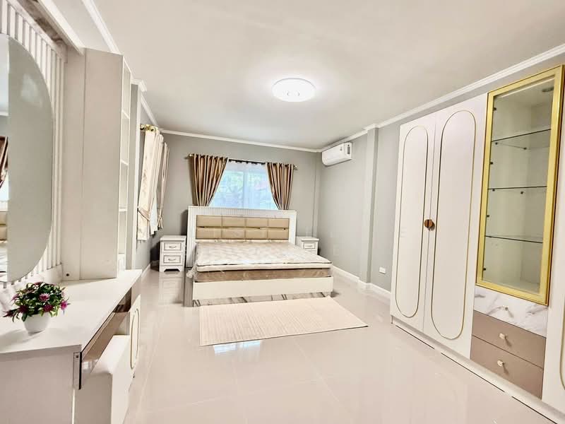 หมู่บ้านวันทา พัฒนาการ, Chon Buri (Pattaya), Nong Pru, Bang Lamung (Pattaya), Chon Buri (Pattaya), 4 Bedrooms, 300 sqm, Villa For Sale, by A LIST ELITE SELECTED, 60035168 - DDproperty.com