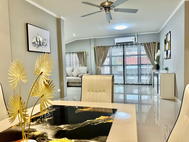 หมู่บ้านวันทา พัฒนาการ, Chon Buri (Pattaya), Nong Pru, Bang Lamung (Pattaya), Chon Buri (Pattaya), 4 Bedrooms, 300 sqm, Villa For Sale, by A LIST ELITE SELECTED, 60035168 - DDproperty.com