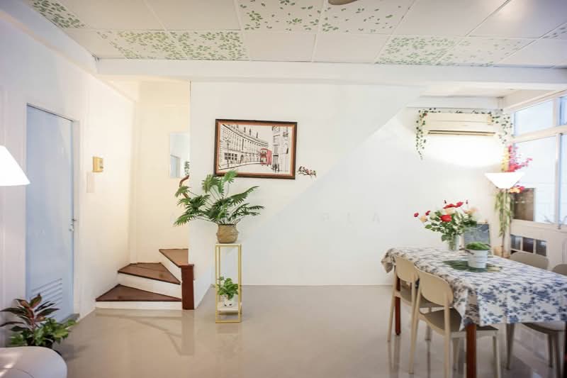 Townhouse for rent near BTS Ratchadamri (SPSAD2959), กรุงเทพ, ลุมพินี, ปทุมวัน, กรุงเทพ, 200 ตร.ม., ทาวน์เฮ้าส์ ให้เช่า, โดย Agent Pla, 60035259 - DDproperty.com