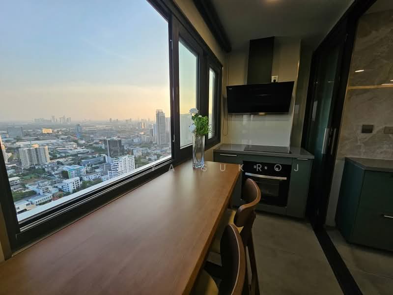 The Waterford Diamond Tower Sukhumvit, Bangkok, 758/18  Soi Sukhumvit 30/1, Sukhumvit Road, Khlong Toei, Khlong Toei, Bangkok, 3 Bedrooms, 147 sqm, Condo For Rent, by The Elite Homes (Thailand) Co., Ltd., 60035319 - DDproperty.com