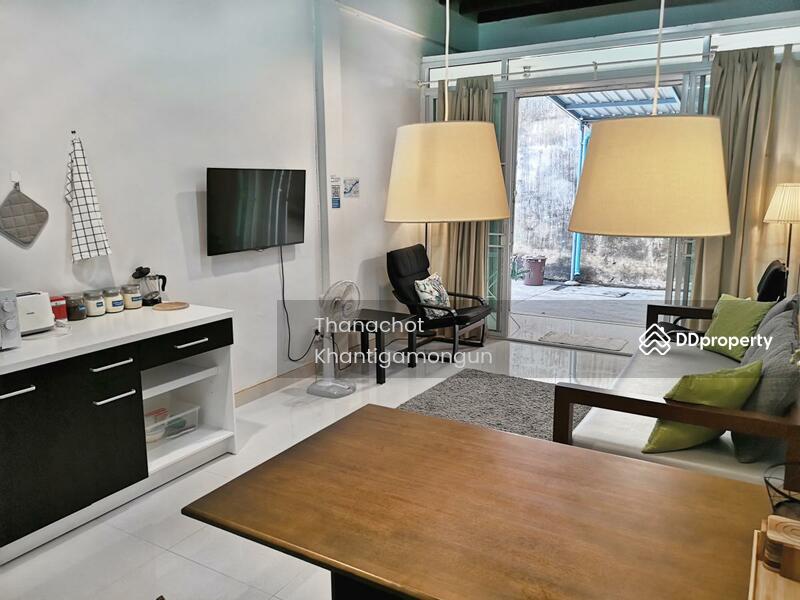 For Rent - Bang Lamphu Lang, Bangkok